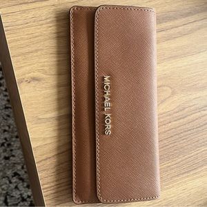 Michael Kors wallet